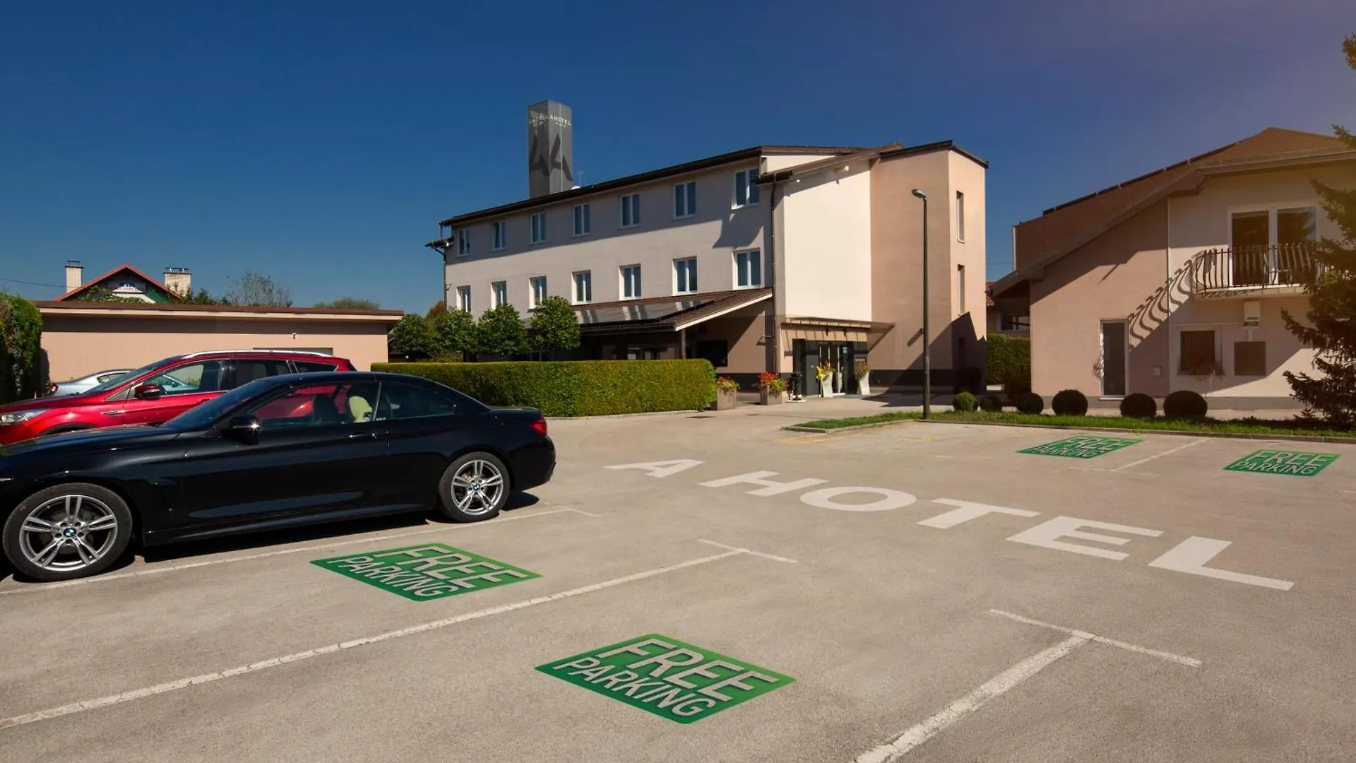 Ahotel Lublana 4*,