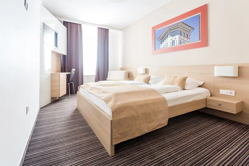 Ahotel Lublana Słowenia