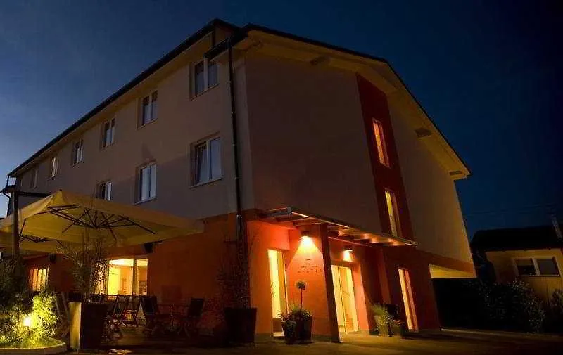 **** Hotel Ahotel Ljubljana Slovenia